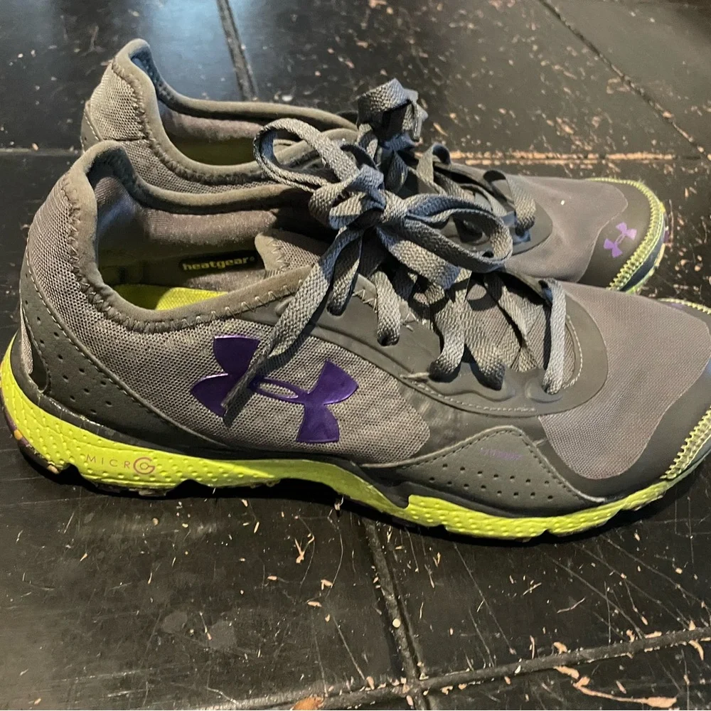 Under Armour Gray & Lime Green Sneakers | Women’s 9 | Athletic Running Shoes